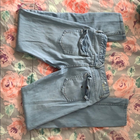 🎉Roxy Legend Light Blue Straight Leg Jeans - Picture 2 of 8